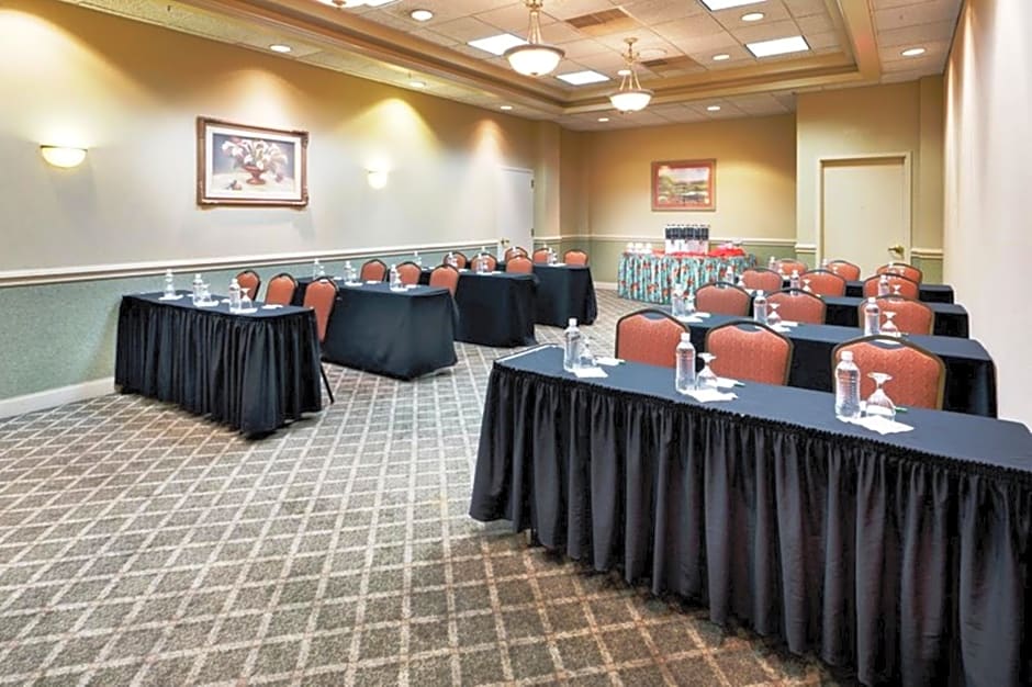 Burrstone Inn, Ascend Hotel Collection