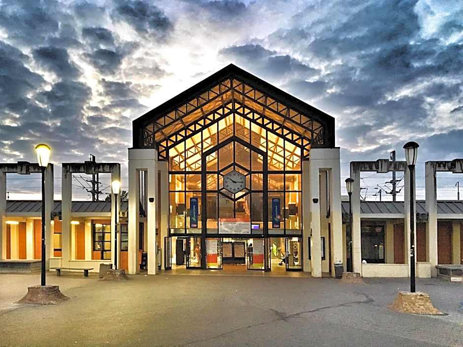 Citea Access Poissy - Résidence Affaires & Tourisme - La Defense & Saint Lazare Less 30 minutes