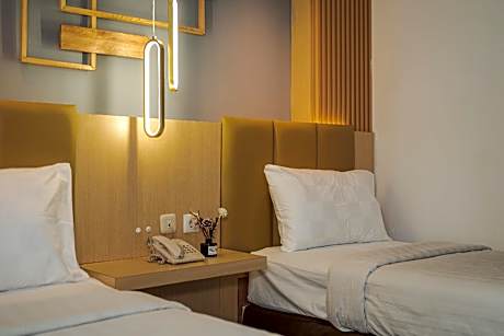 Deluxe Double or Twin