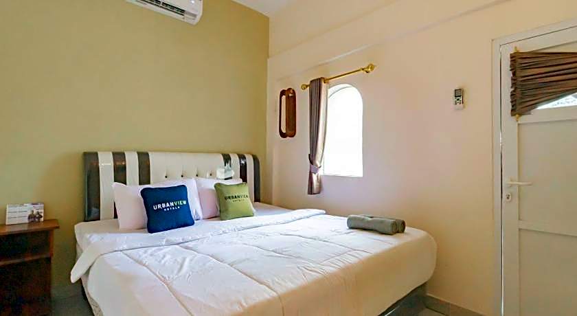 Urbanview Hotel Kangen Bungalow Purwakarta by RedDoorz