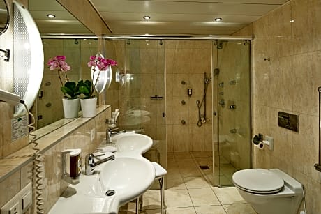 Junior Suite Standard