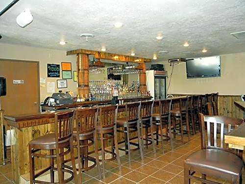 Boarders Inn & Suites by Cobblestone Hotels - Munising