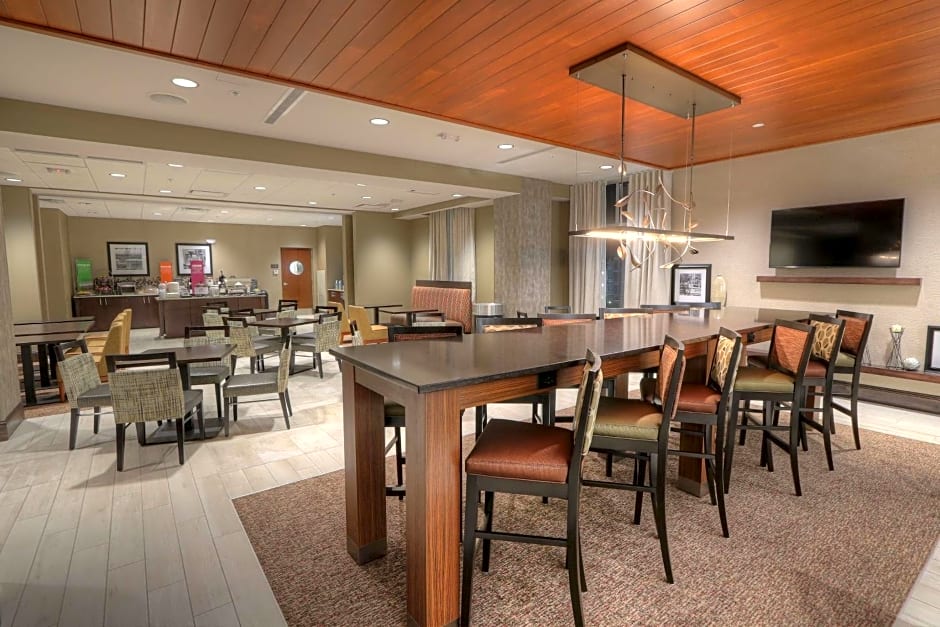 Hampton Inn By Hilton Gatlinburg Historic Nature Trail TN