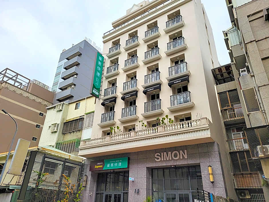 CHECK inn Express Taichung Yizhong