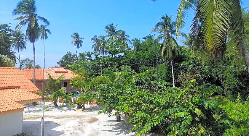 Mookboonchu Guest House, Kohmook, Trang