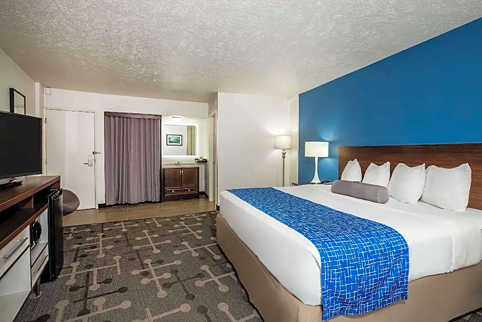 Baymont by Wyndham Spokane