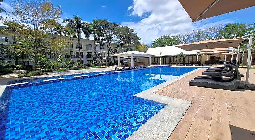 Pontefino Hotel And Residences