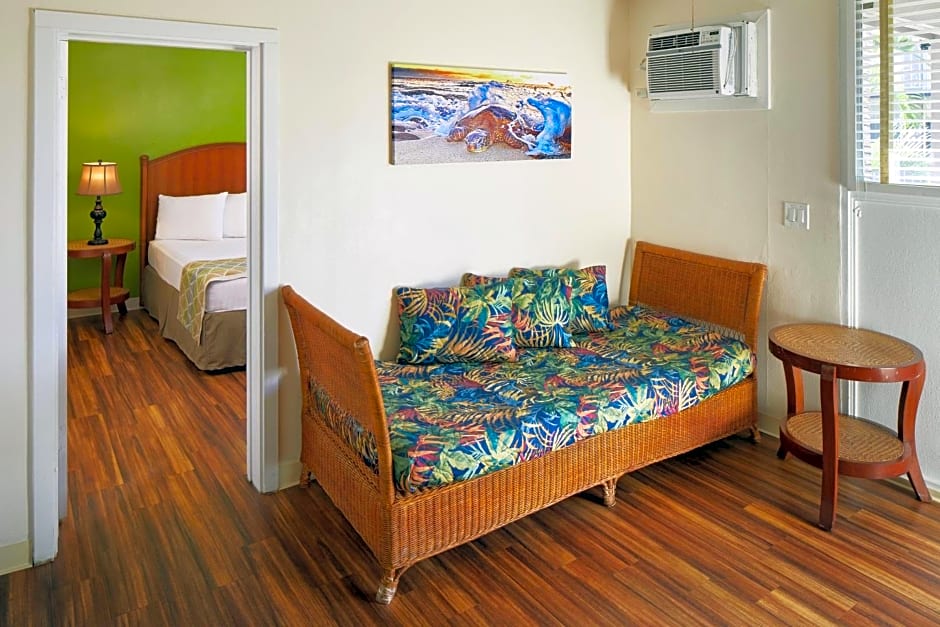 Pacific Marina Inn