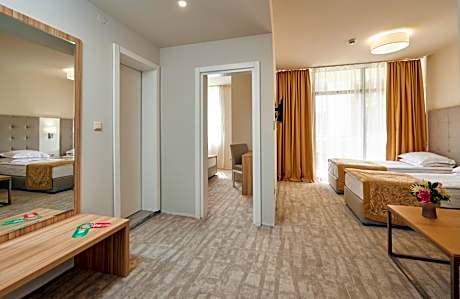 Superior Apartment (2 Adults + 2 Children) with Free Access to Aqua Park