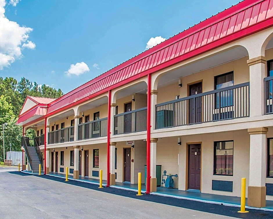 Econo Lodge Richmond Hill