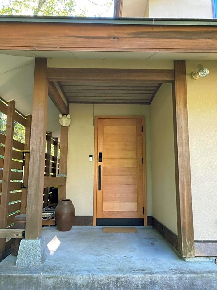 Shirokuma Lodge Hakuba