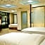 Enjoy Square Hotel