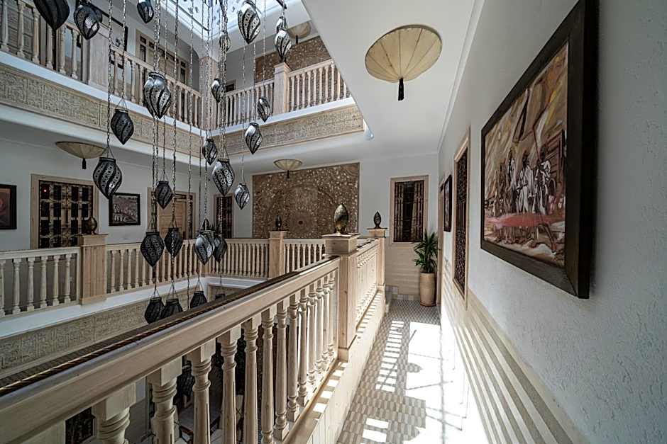 Riad Wazani Square & SPA