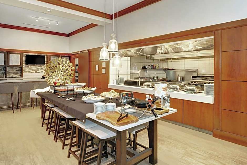 Hilton Garden Inn Evanston