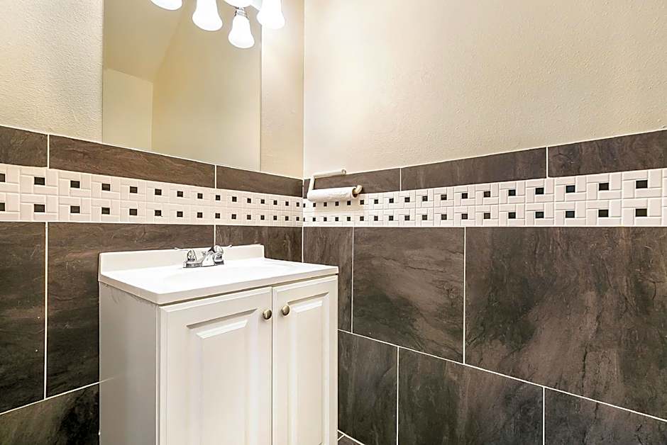 Modern, Spacious Condos with Luxury Amenities