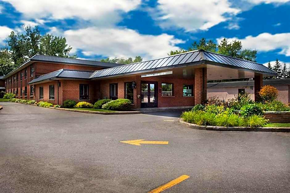 Ramada by Wyndham Laval