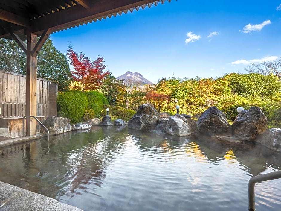 Ryokan Yufuin Sansuikan