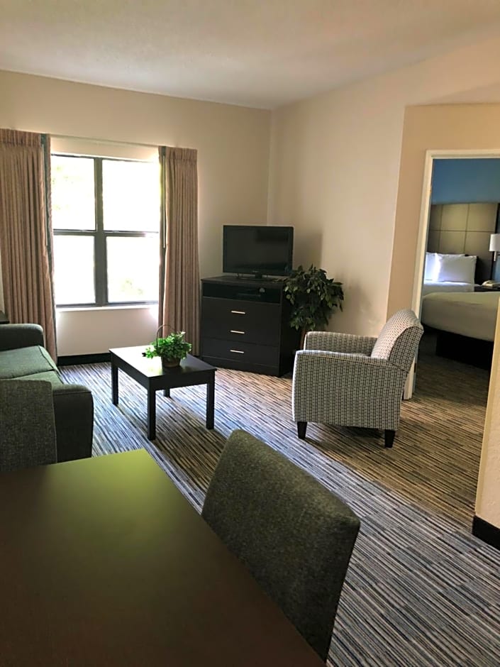 All Season Suites