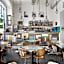 Madama Hostel & Bistrot