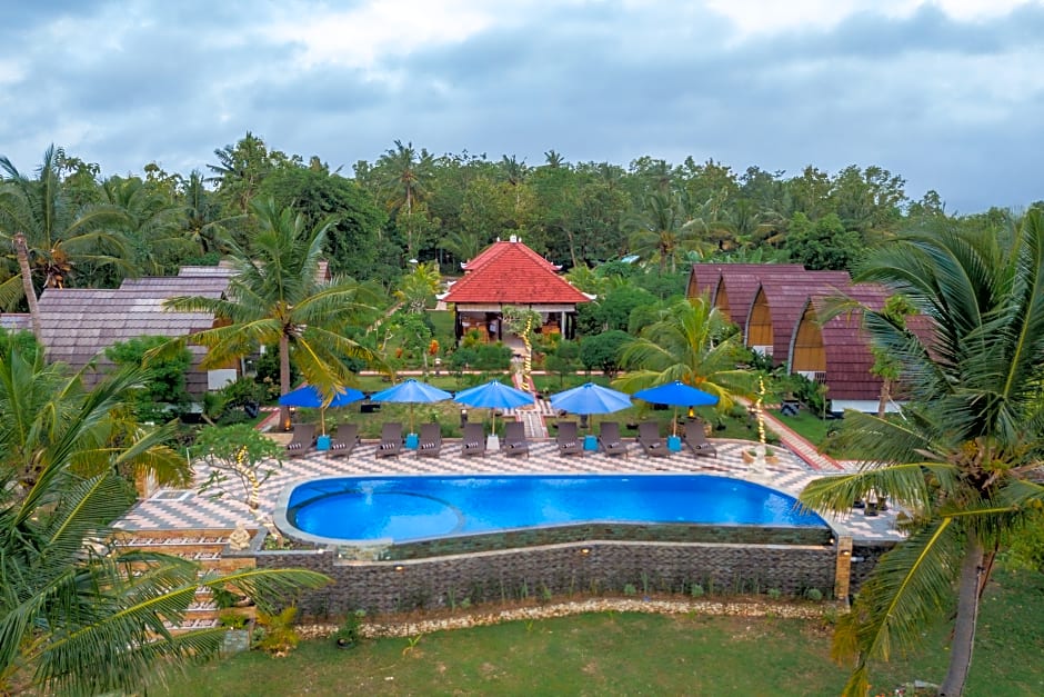 Penida Sunset Ocean View Bungalows by ZUZU