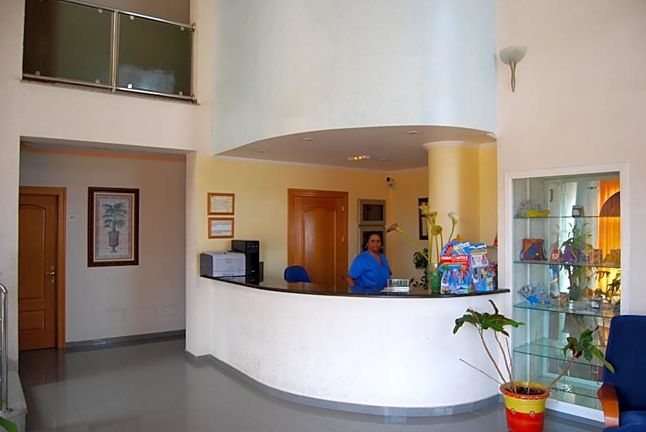 Bayo Lirola Hotel Balisa
