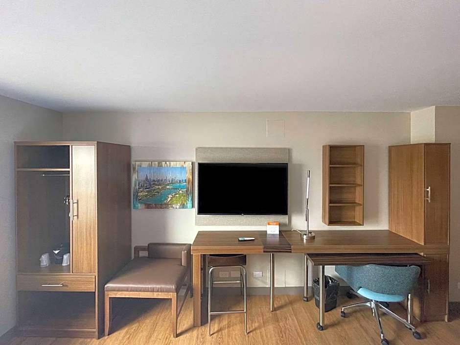 MainStay Suites Oak Brook Terrace - Chicago