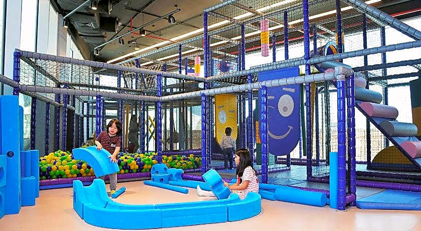 Yas Plaza Marina By Ihg