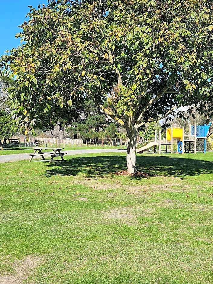 Bulls Motel & Holiday Park