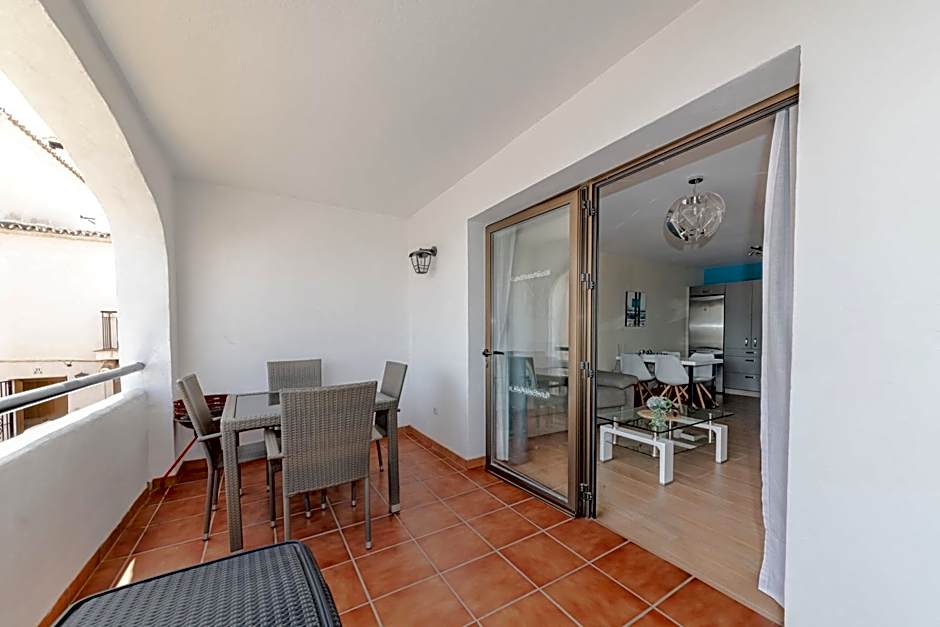 Pueblo Evita Premium Suites