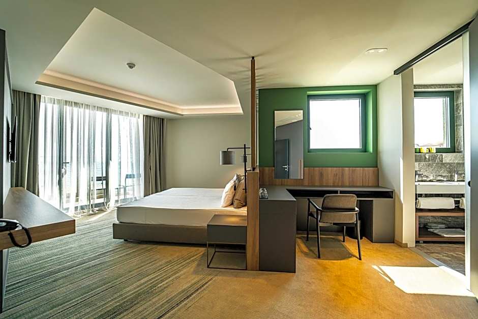 HVD Reina del Mar - Premium Spa Service & Free Parking