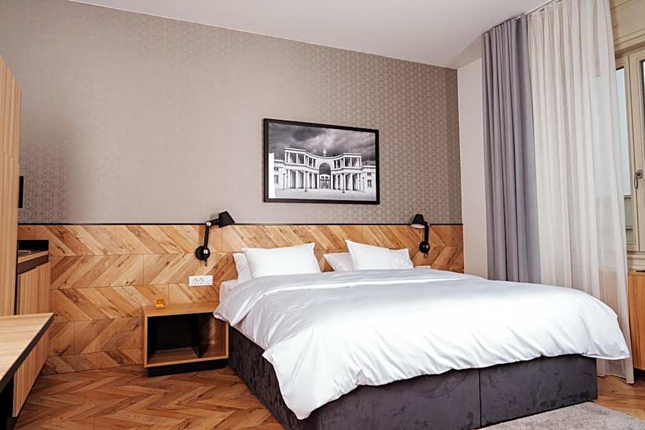 Urban Boutique Hotel Center