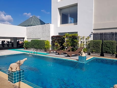 The City Hotel Sriracha by BBH Japan