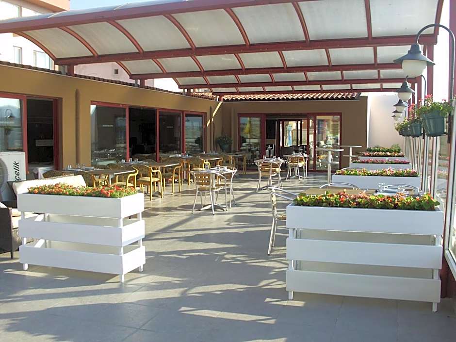 Hotel Eken Prestige