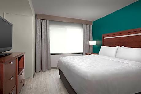 King Suite with Sofa Bed