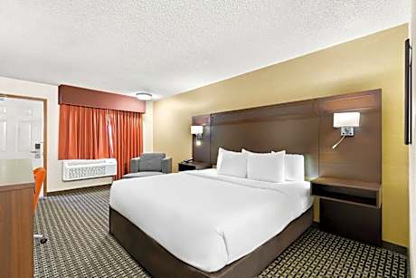 King Room - Accessible/Non-Smoking