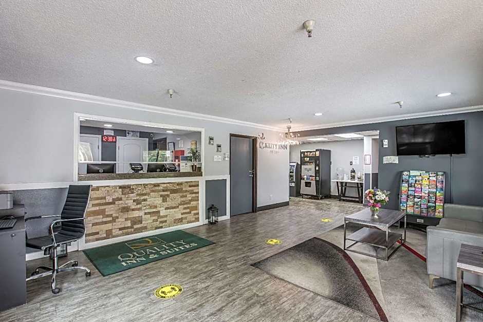 Quality Inn Atlanta Airport-Central