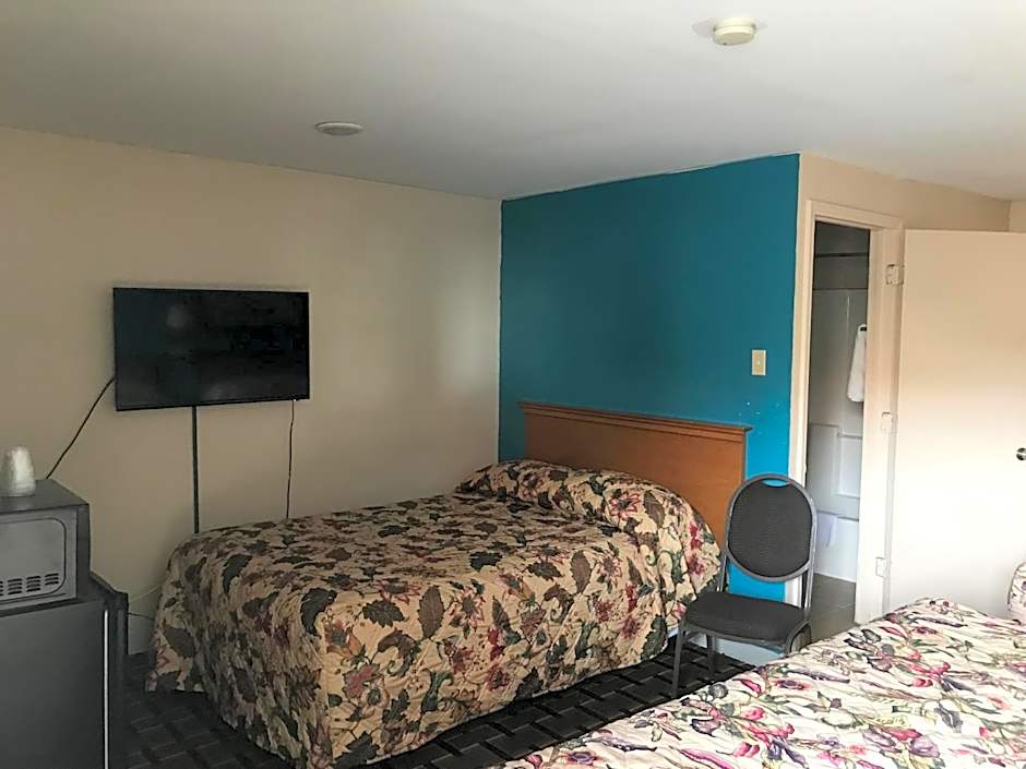 Blue Falls Motel