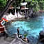 Yulia Resort
