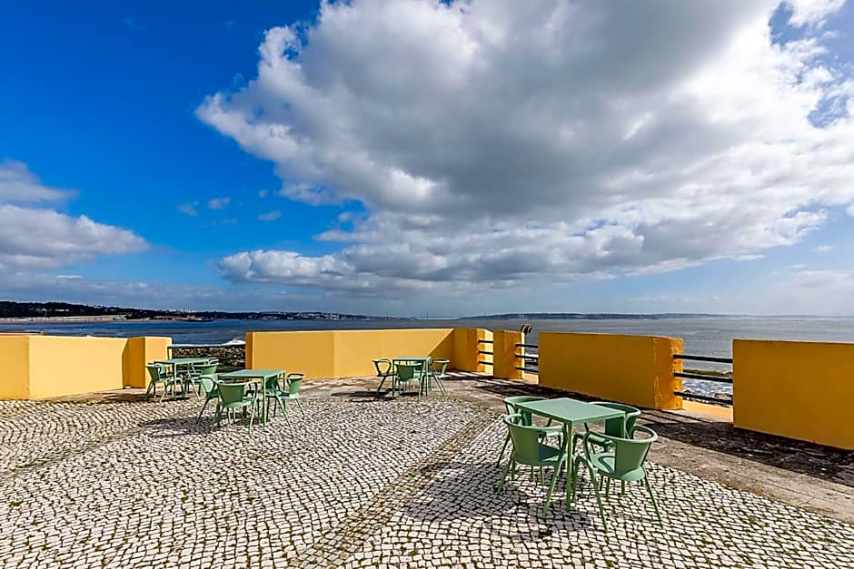 HI Oeiras – Pousada de Juventude
