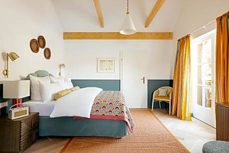 Junior Suite with Balcony