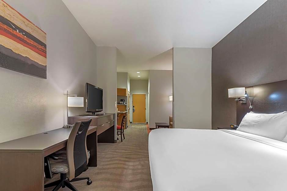 Comfort Suites Boise West Meridian