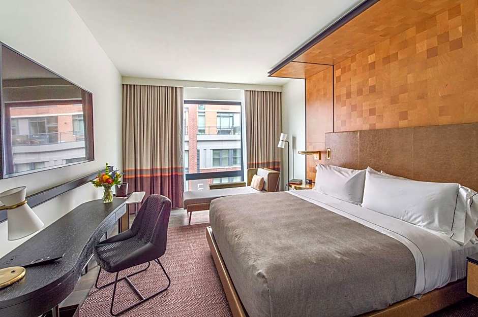 Canopy By Hilton Jersey City Arts District