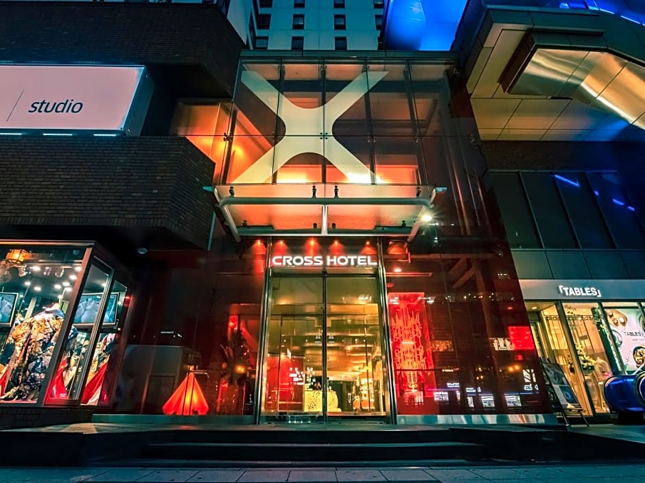 Cross Hotel Osaka