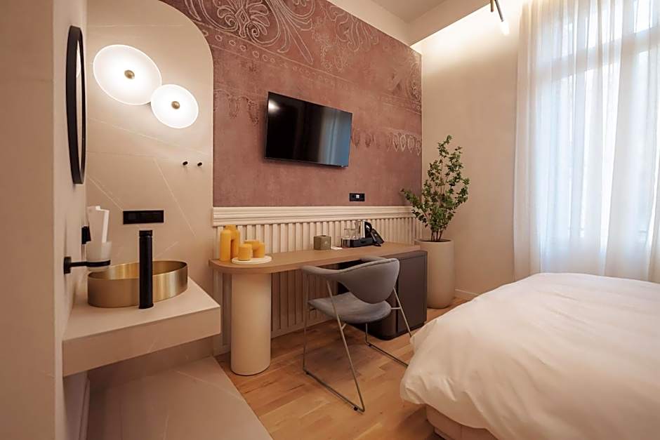 Zenith Premium Suites