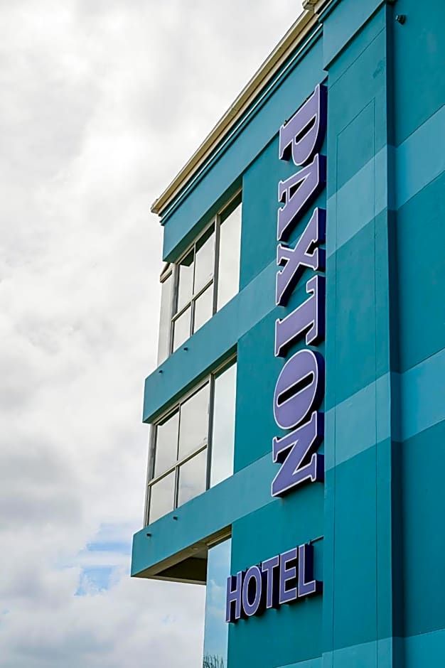 Paxton Hotel