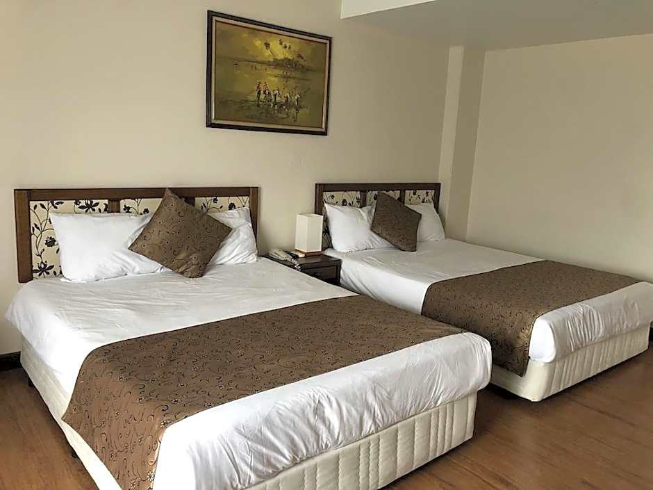 Holiday Saipan Hotel
