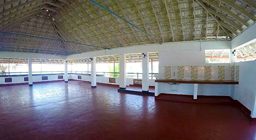 Sapphire Club Cherai Beach Villa