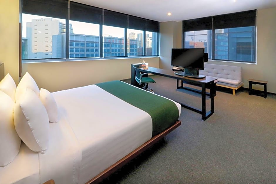 City Express Suites by Marriott Ciudad de México Santa Fe
