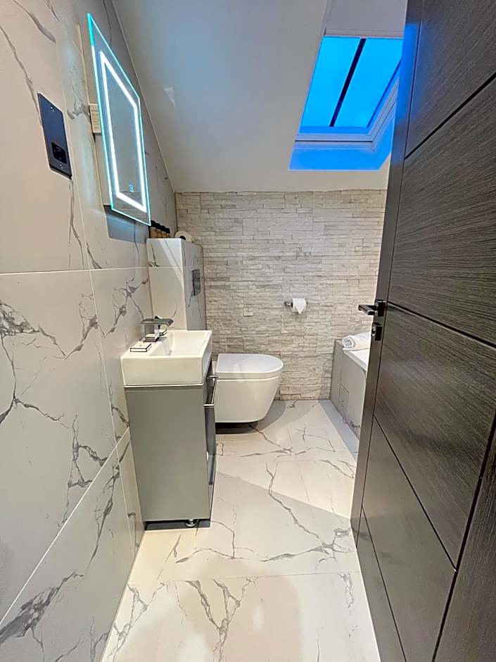 Philharmonic Hotel