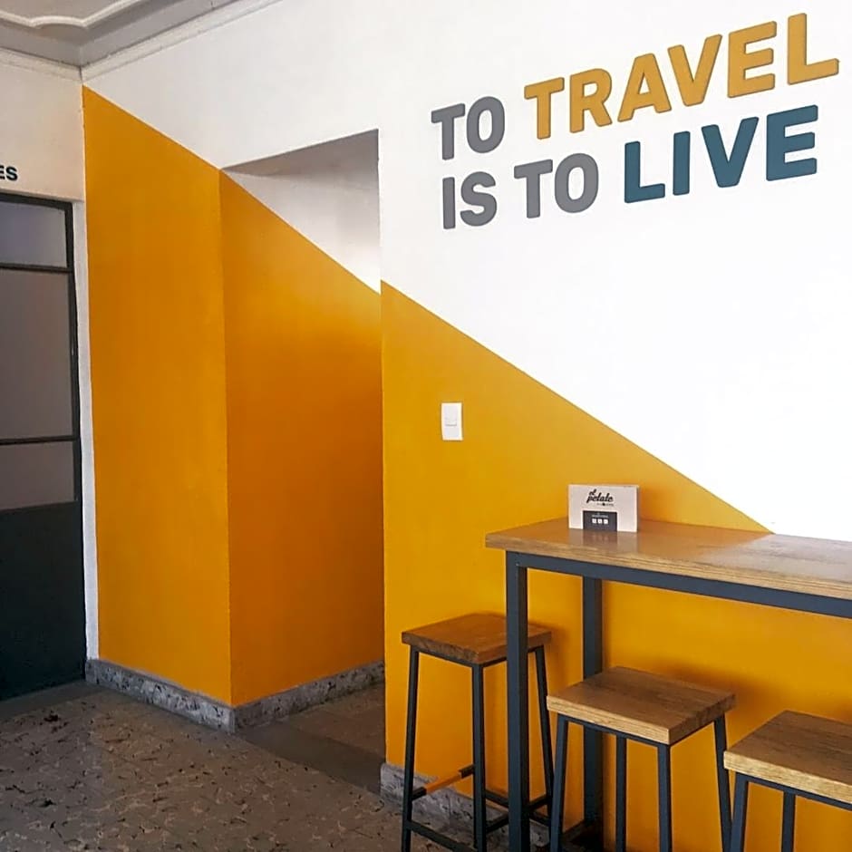 El Petate Hostel